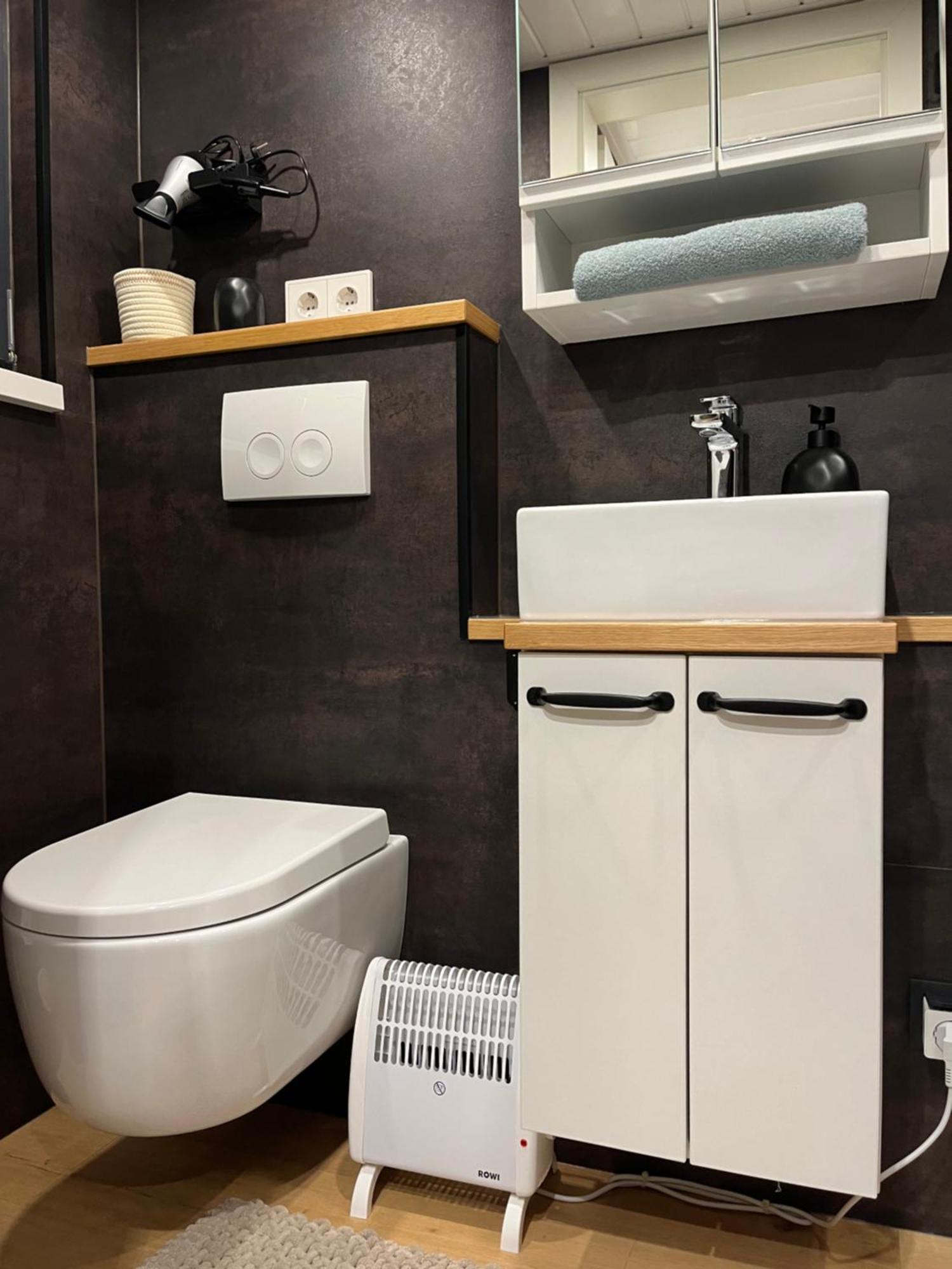 Seaside Tiny House Hameln Apartment *
